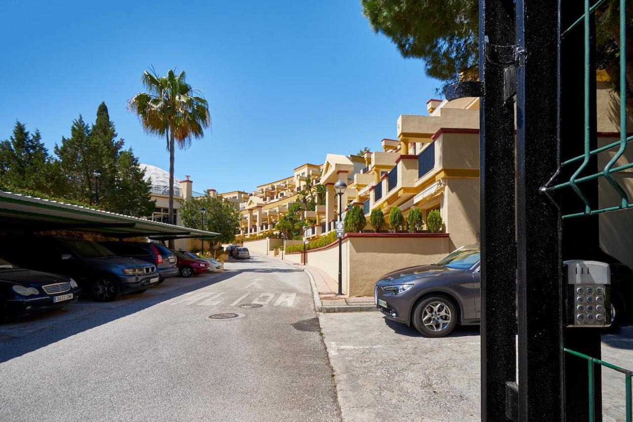 OleHolidays Romana Playa 223 Primera línea playa Apartamento Marbella Exterior foto