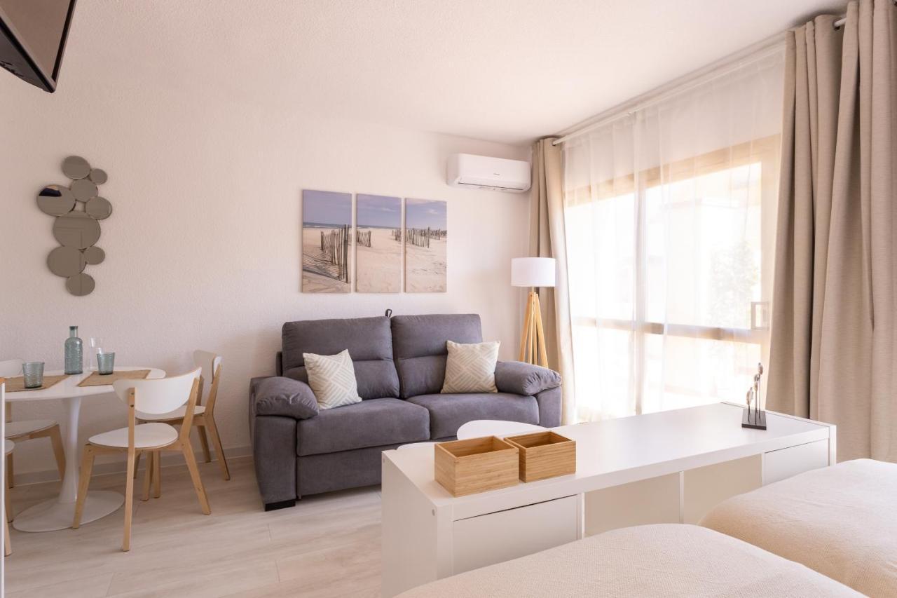 OleHolidays Romana Playa 223 Primera línea playa Apartamento Marbella Exterior foto